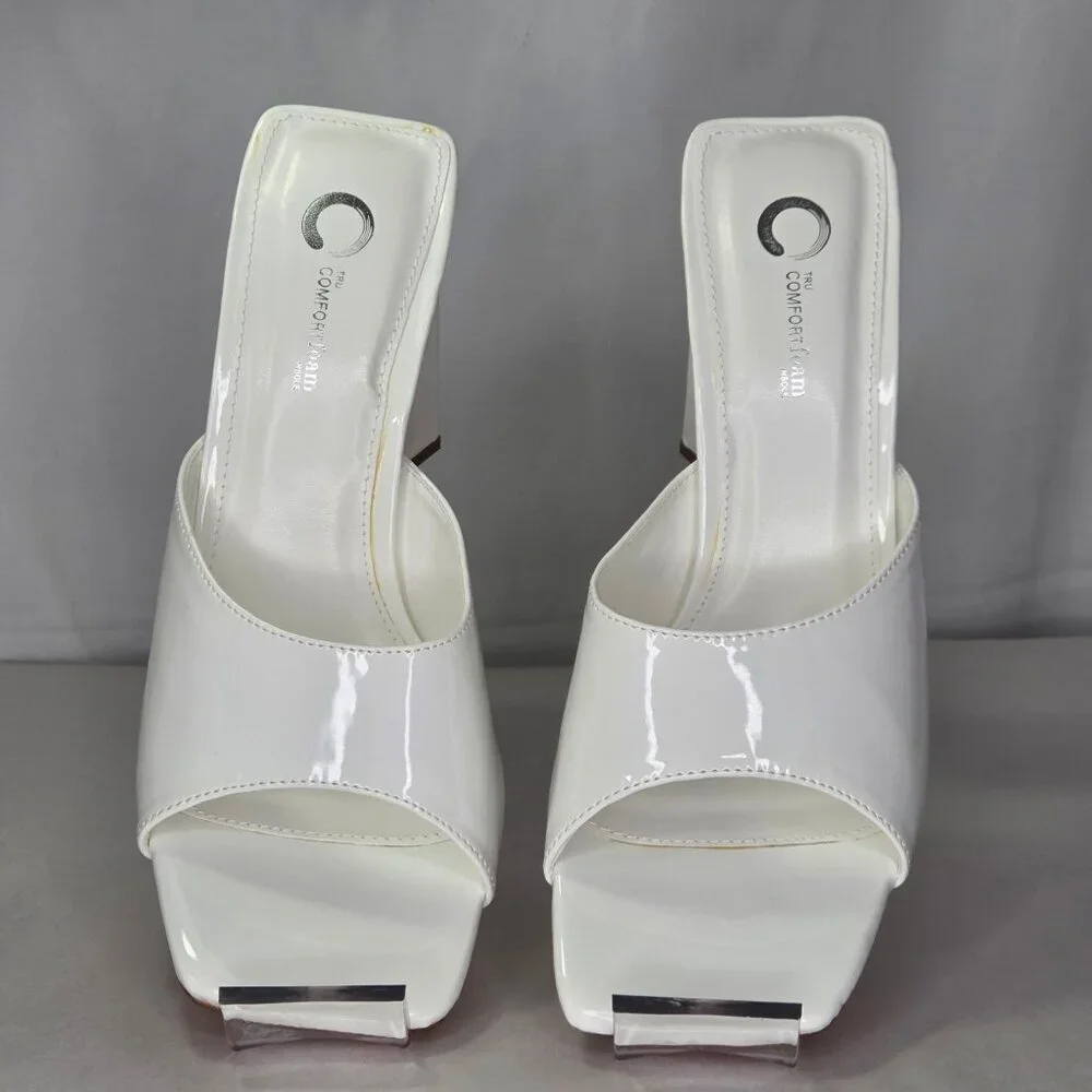 NWT Journee Collection Women's Kammali Sculpted Heel Sandals - Off White